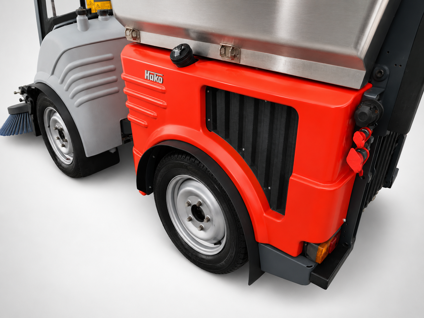 HAKO Citymaster 1250 Comfort Saug-Kehrmaschine – Erstinbetriebnahme 2015, ca. 300 Betriebsstunden, sehr guter Zustand
