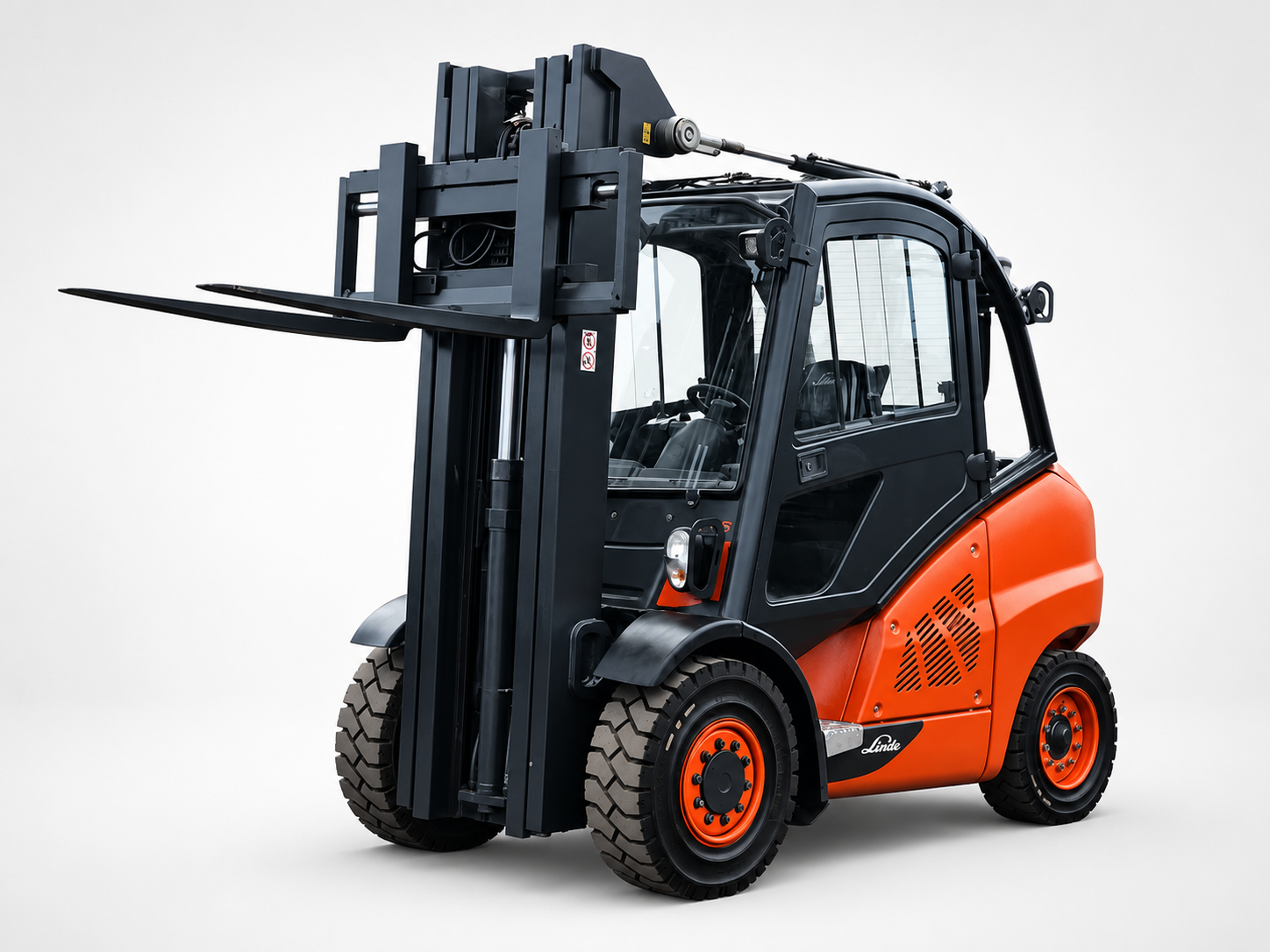 Linde H45D-02 Diesel-Gabelstapler – Baujahr 2016, Triplexmast, Vollkabine und 4.500 kg Tragkraft