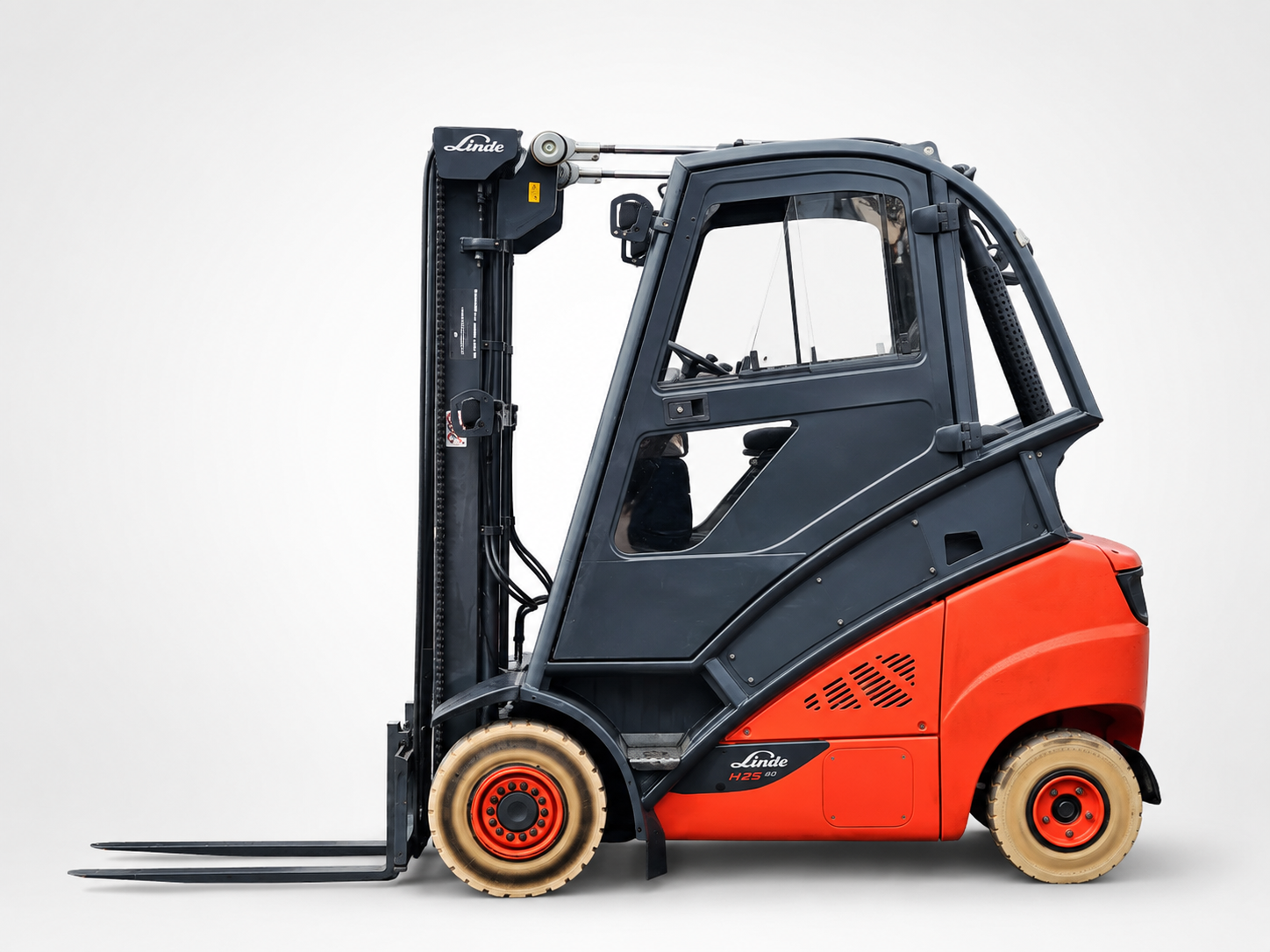 Linde H25D-02/600 Diesel-Gabelstapler – Baujahr 2018, Vollkabine und 2.500 kg Tragkraft