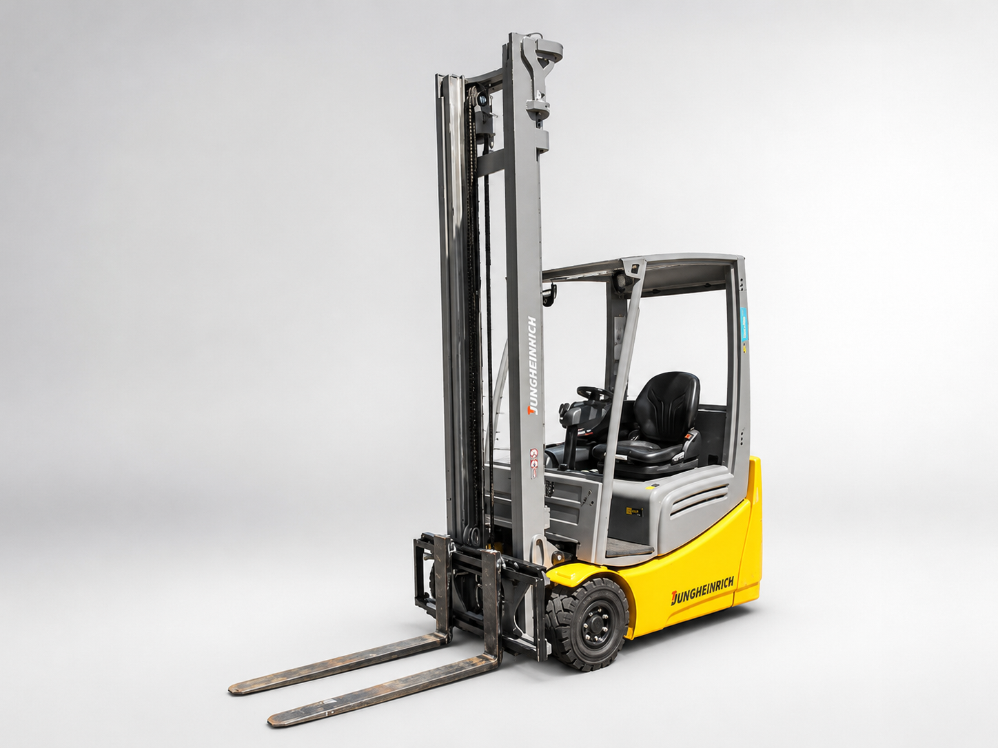 Jungheinrich EFG215 3-Rad Elektro-Gabelstapler – 1.500 kg, 5,0 m Hubhöhe, Baujahr 2020