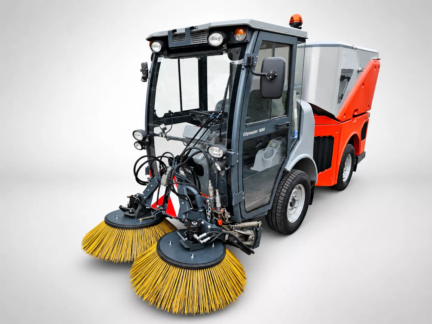Hako Citymaster 1600 Comfort Saug-Kehrmaschine – Erstinbetriebnahme 2015, 1.700 Betriebsstunden, sehr guter Zustand