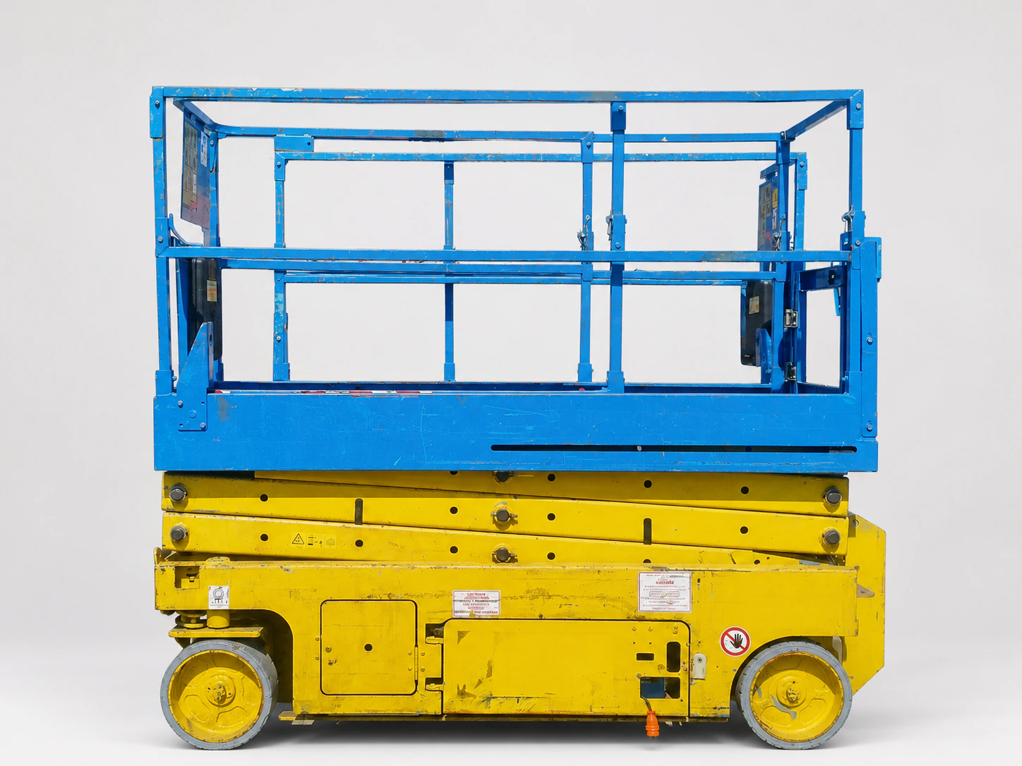GENIE GS 2032 8,2m Scherenbühne Arbeitsbühne Hubsteiger Hebebühne