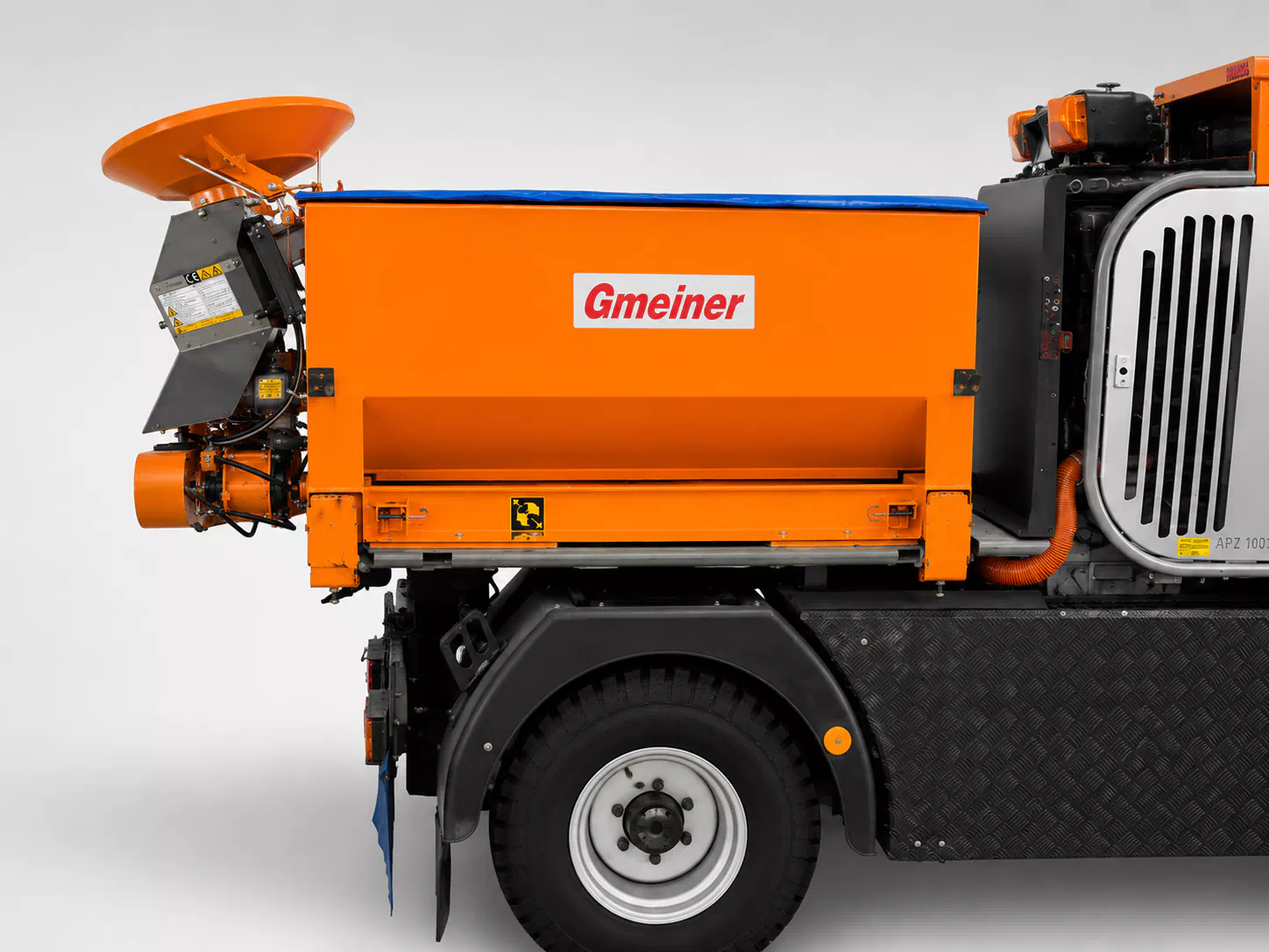 Hansa apz 1003 kommunaler geraetetraeger winterdienst, Baujahr 2014