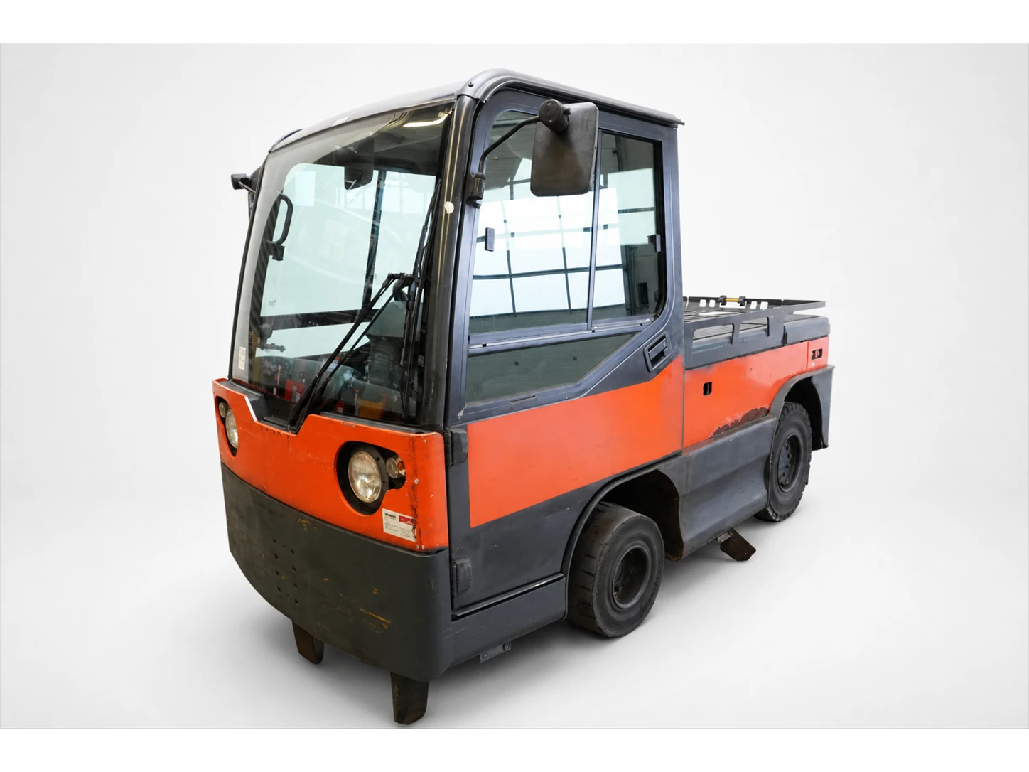 Linde - P 250 SWB 127-05 2017 SCHLEPPER