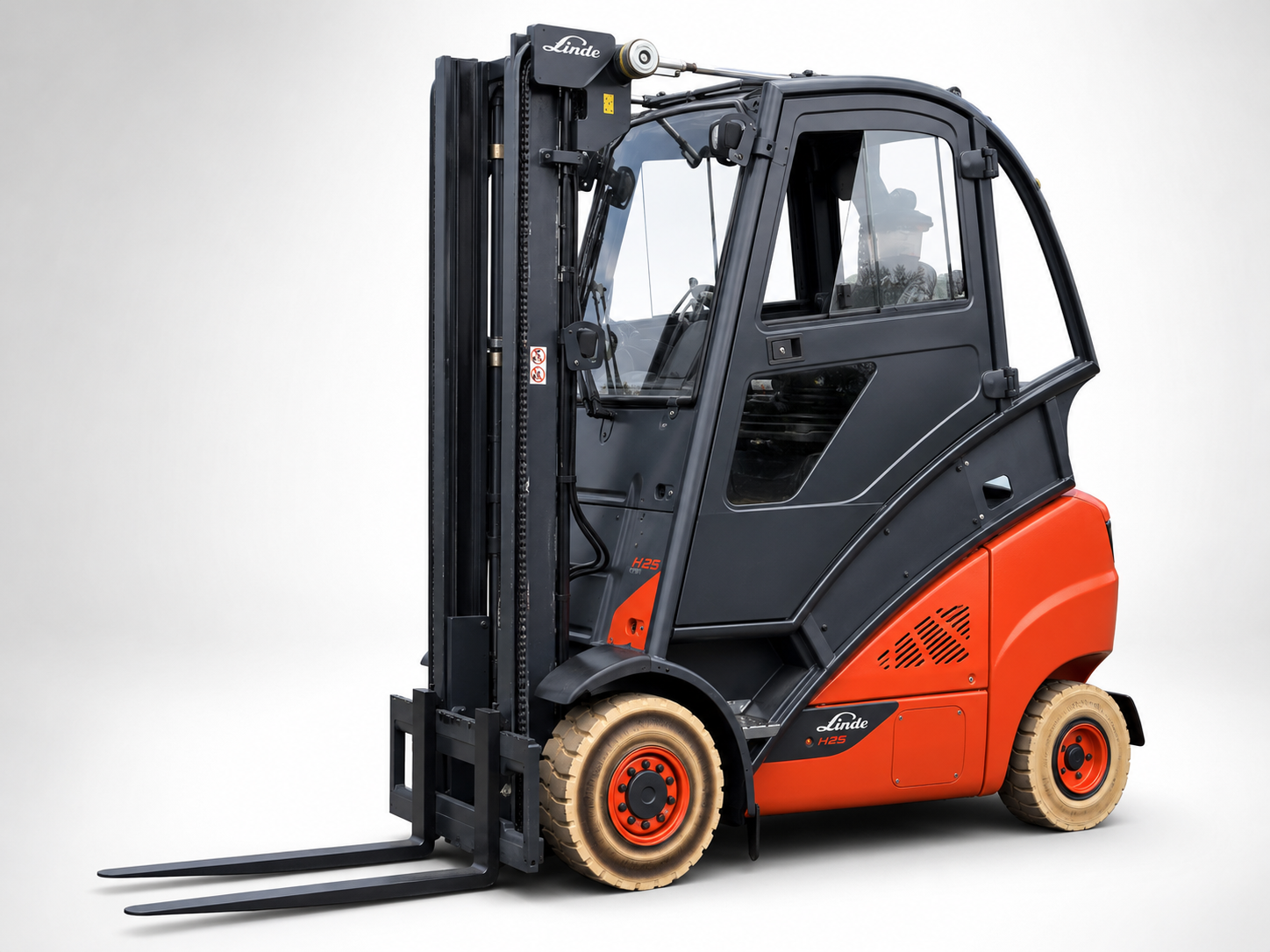 Linde H45D-02 Diesel-Gabelstapler – Baujahr 2016, Triplexmast, Vollkabine und 4.500 kg Tragkraft