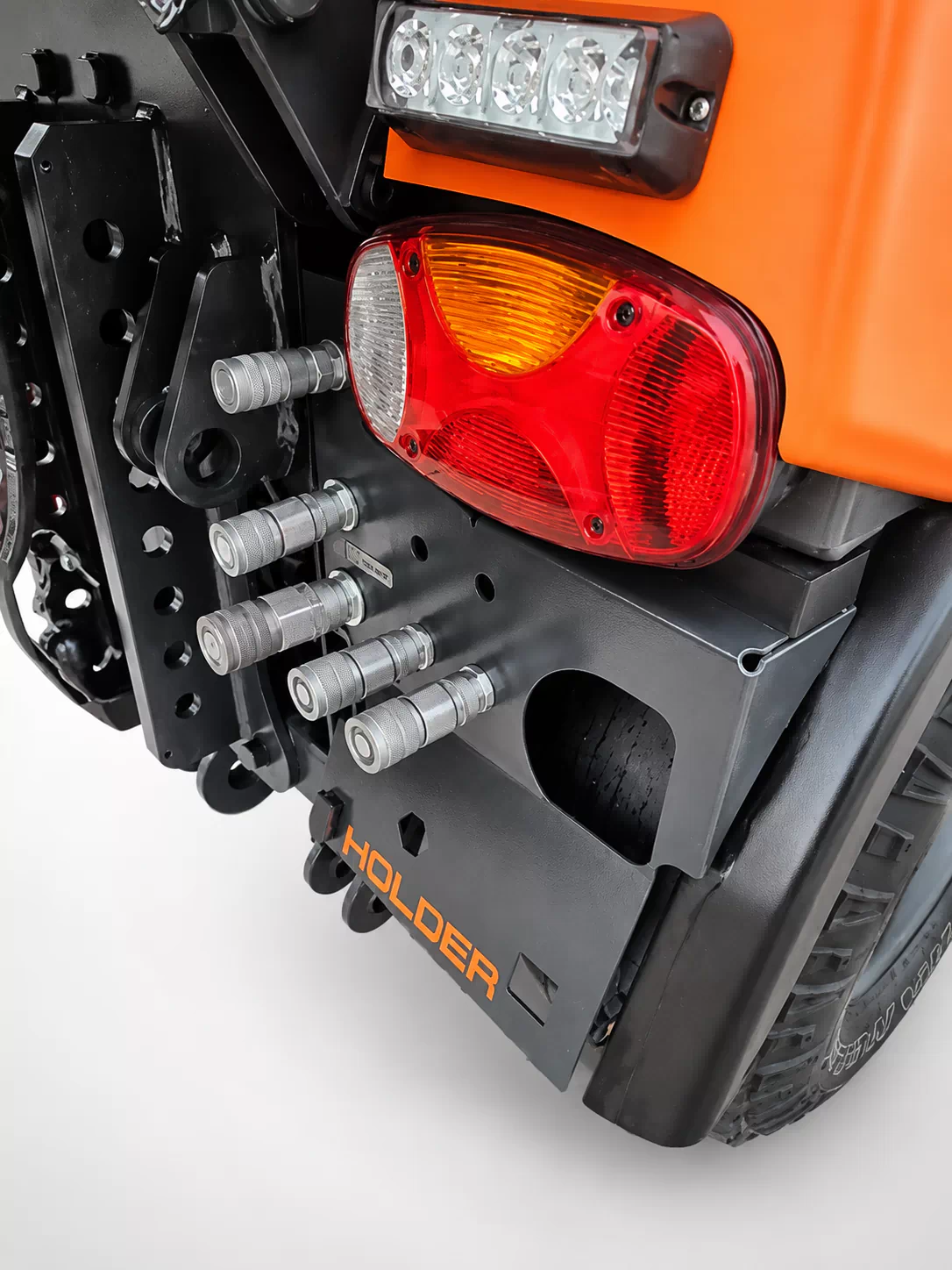 HOLDER C65 SC Kommunaler Geräteträger mit Winterdienstausrüstung – Erstinbetriebnahme 2019 – nur 79 Betriebsstunden