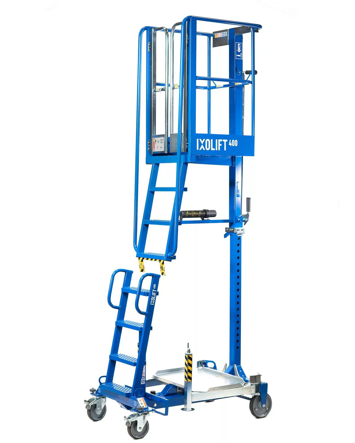 Mechanisch verstellbare Arbeitsbühne X400 WS asugefahren