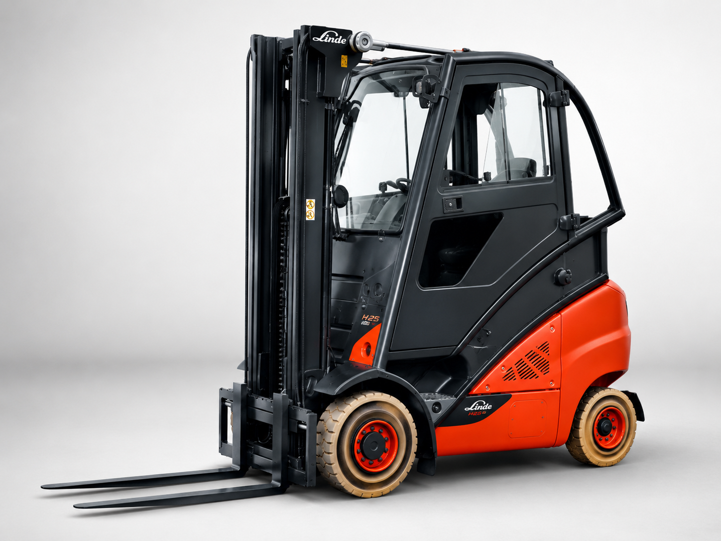 Linde H45D-02 Diesel-Gabelstapler – Baujahr 2016, Triplexmast, Vollkabine und 4.500 kg Tragkraft