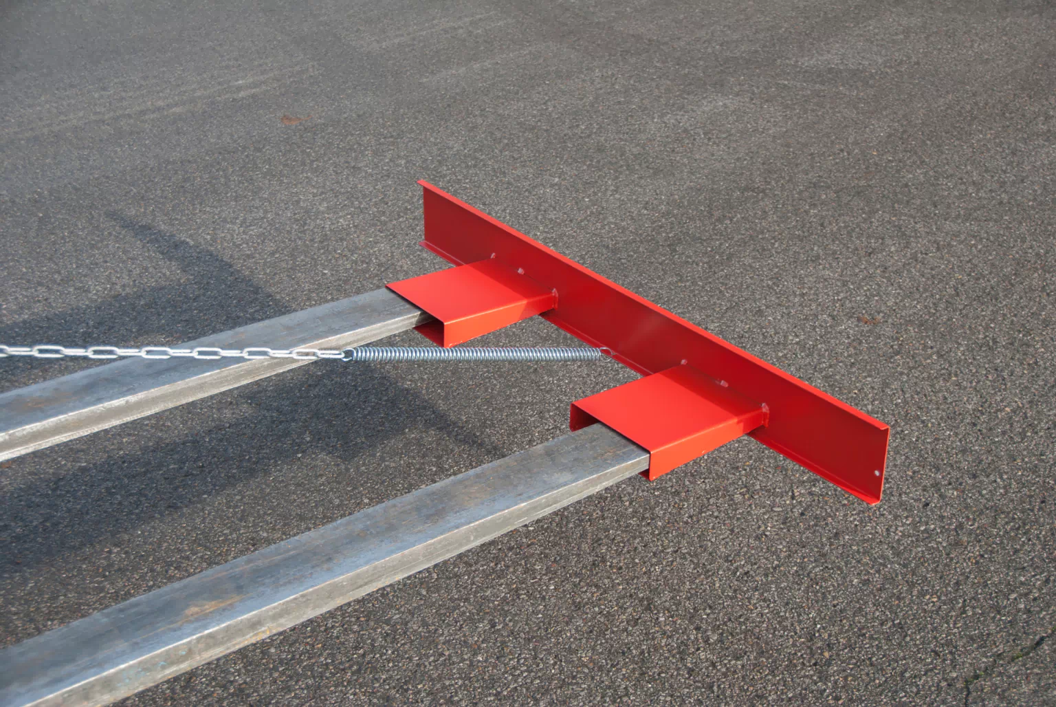 Gabelzinkenschild GZS, lackiert, Feuerrot