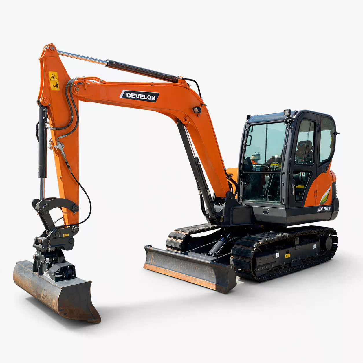DEVELON DX60E-10N Kettenbagger – BJ 2024 – nur 82,3 Bh – Roadliner Pads – MS03 SW – hydr. Humuslöffel 1.400 mm