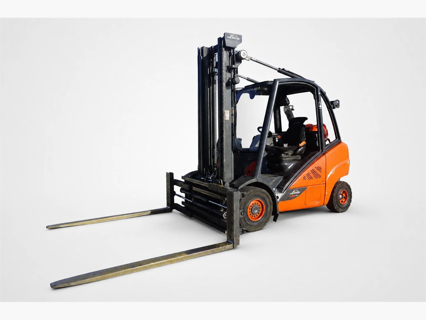 Linde H 30T-02 - er Treibgas-Frontstapler, Baujahr 2019