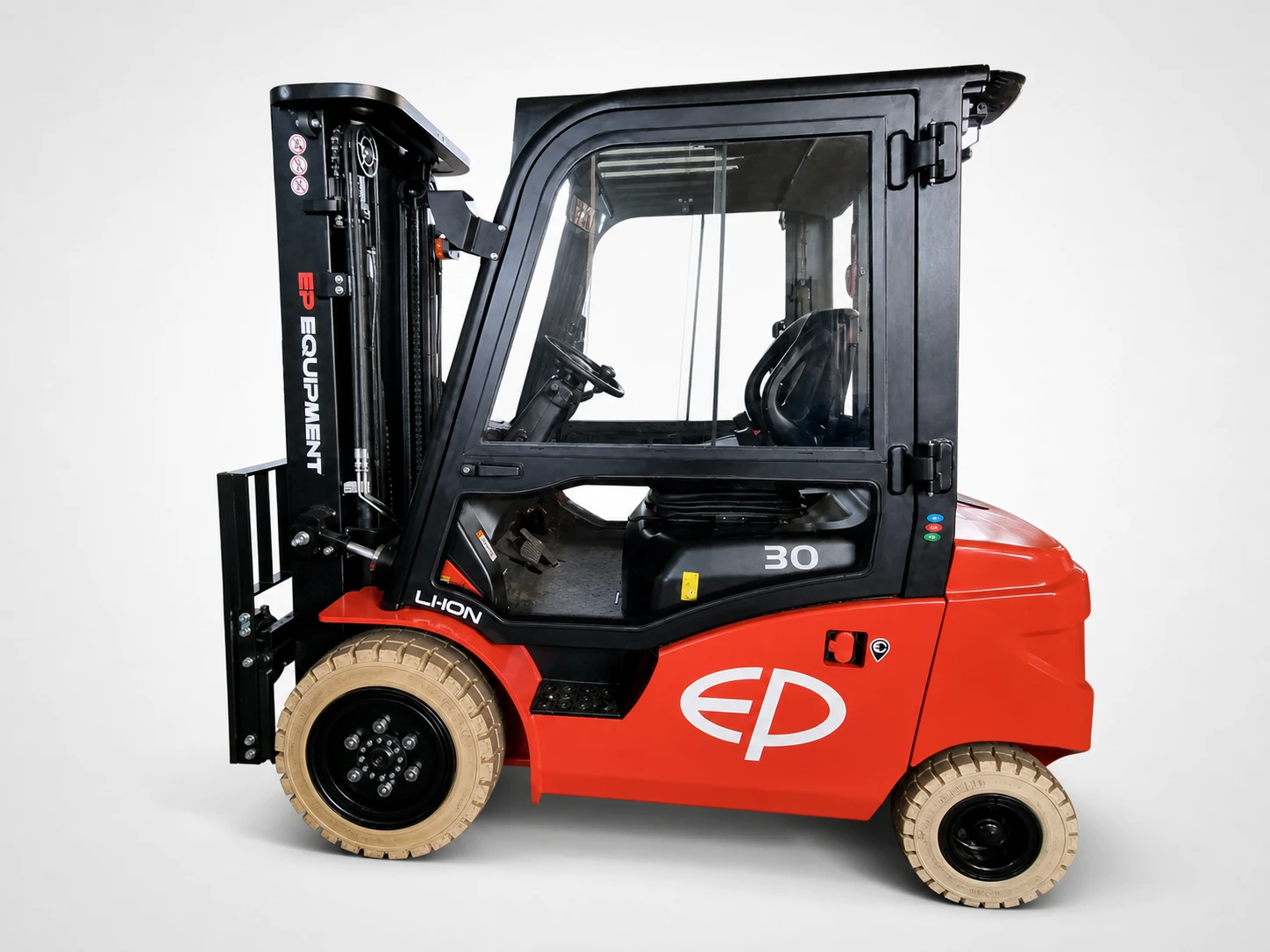 EP EFL303 – Elektro 4 Rad-Stapler – Baujahr 2022