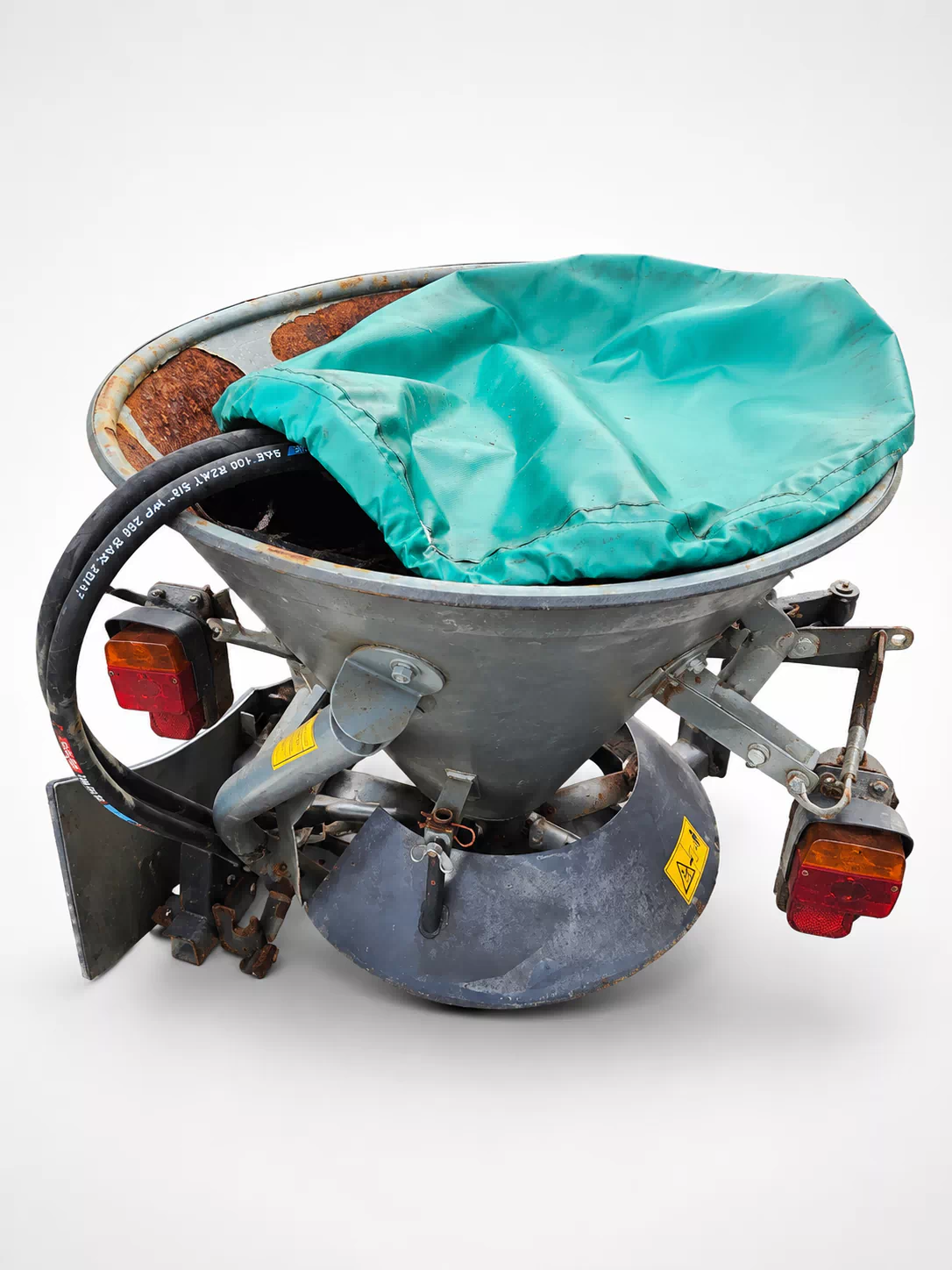 KÄRCHER Heck-Anbaustreuer für MIC34, MC50 und STIGA Titan – 150 Liter – hydraulischer Antrieb