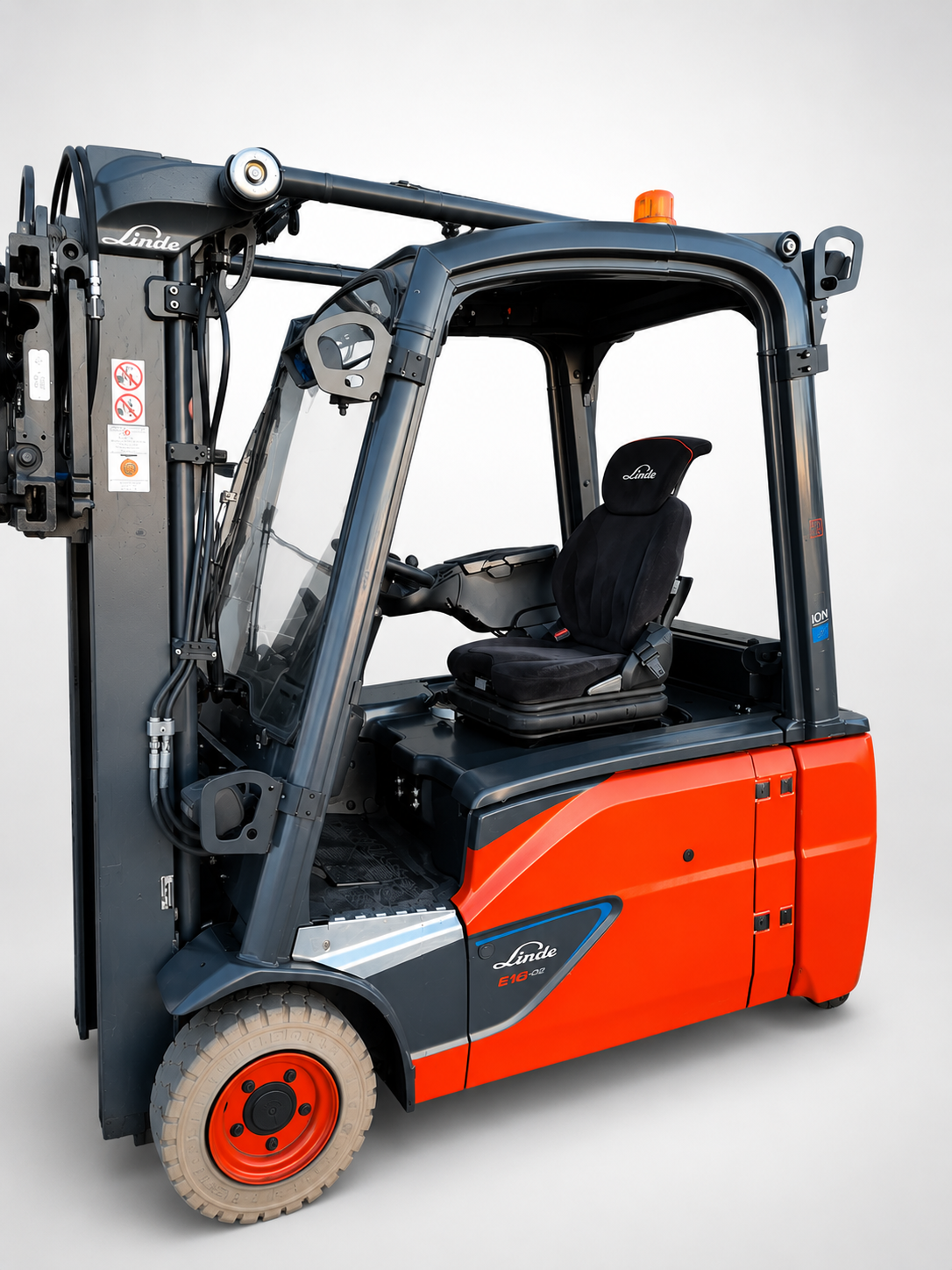 Linde E 16 L Elektrostapler – Baujahr 2019, 8.780 Betriebsstunden, sehr gute Ausstattung