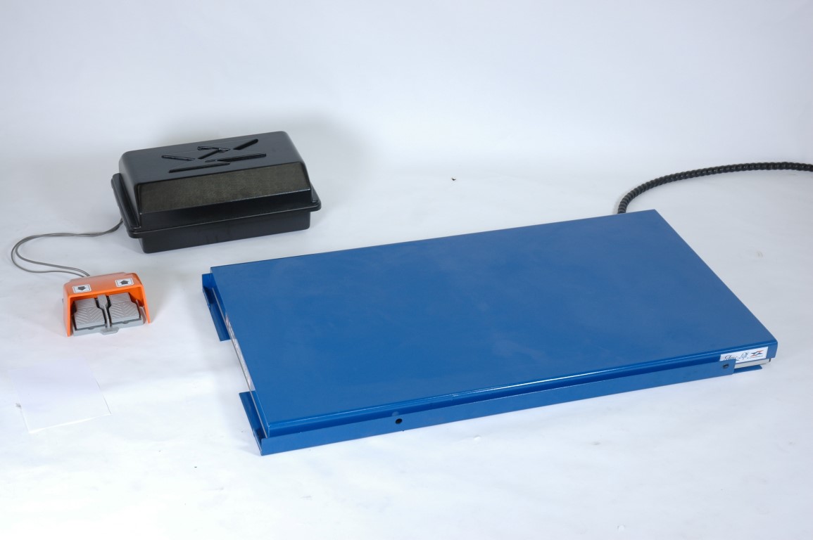 Flachhubtisch mit externem Aggregat - Option: Fußtaster