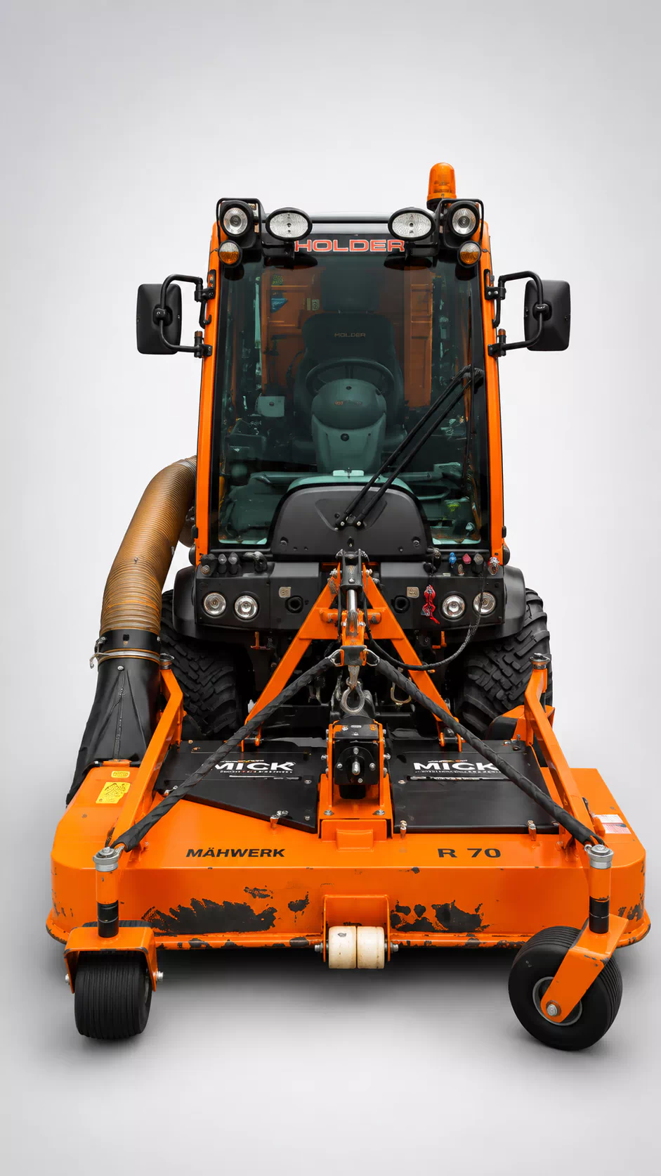 Holder C55SC Kommunaltraktor – Großflächenmäher mit professioneller Mähausrüstung