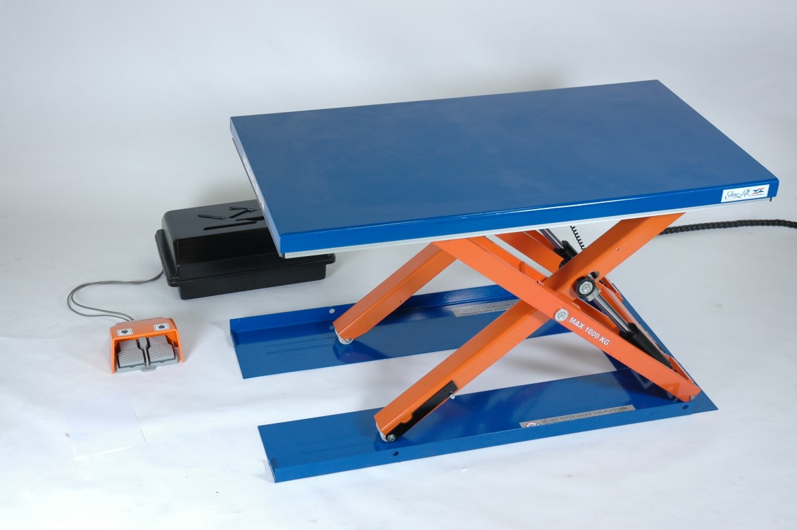 Flachhubtisch mit niedriger Bauhöhe - Option: Fußtaster