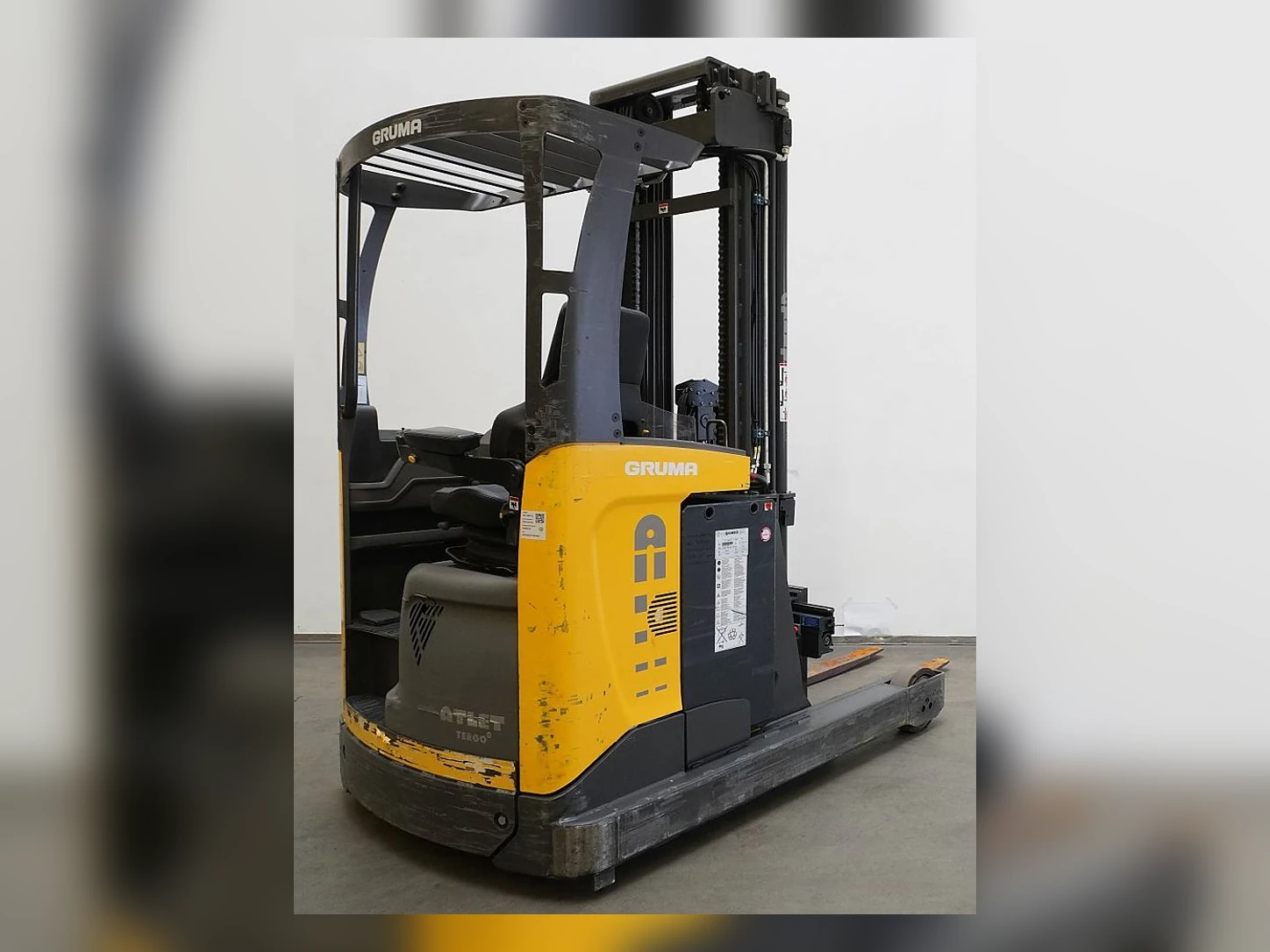 Atlet uhd250dtfvrf540 2013 schubmaststapler
