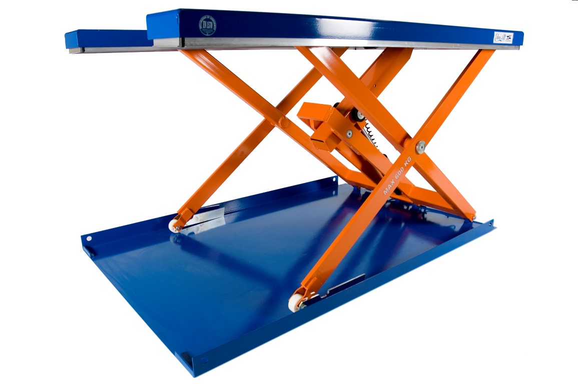 Flachform-Hubtisch TUB 600 mit E-Plattform